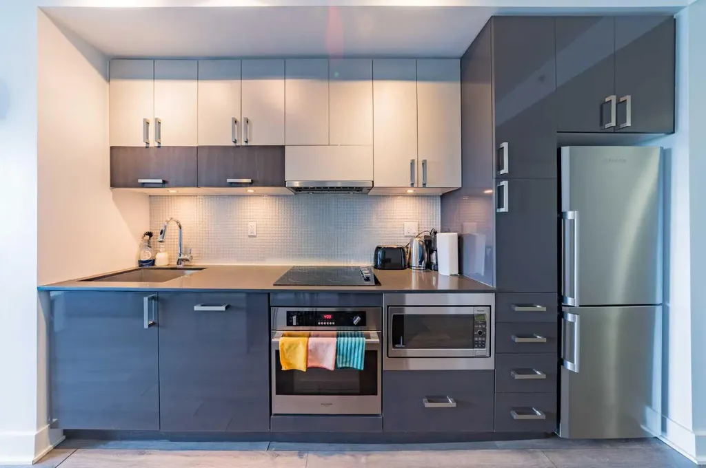 550 Riverfront Avenue SE Calgary AB T2G 1E5