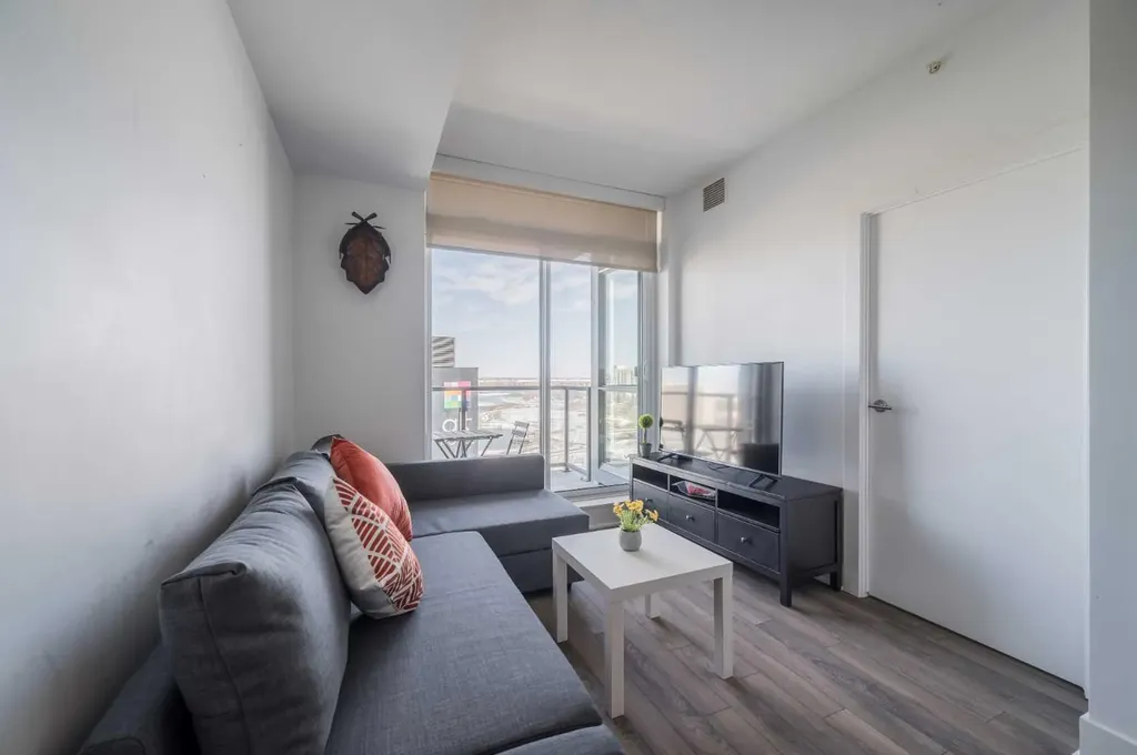 550 Riverfront Avenue SE Calgary AB T2G 1E5