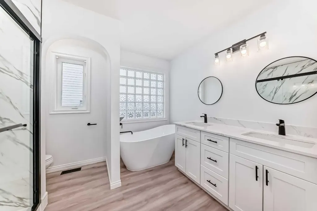 228 Woodside Crescent NW Airdrie AB T4B 2G8
