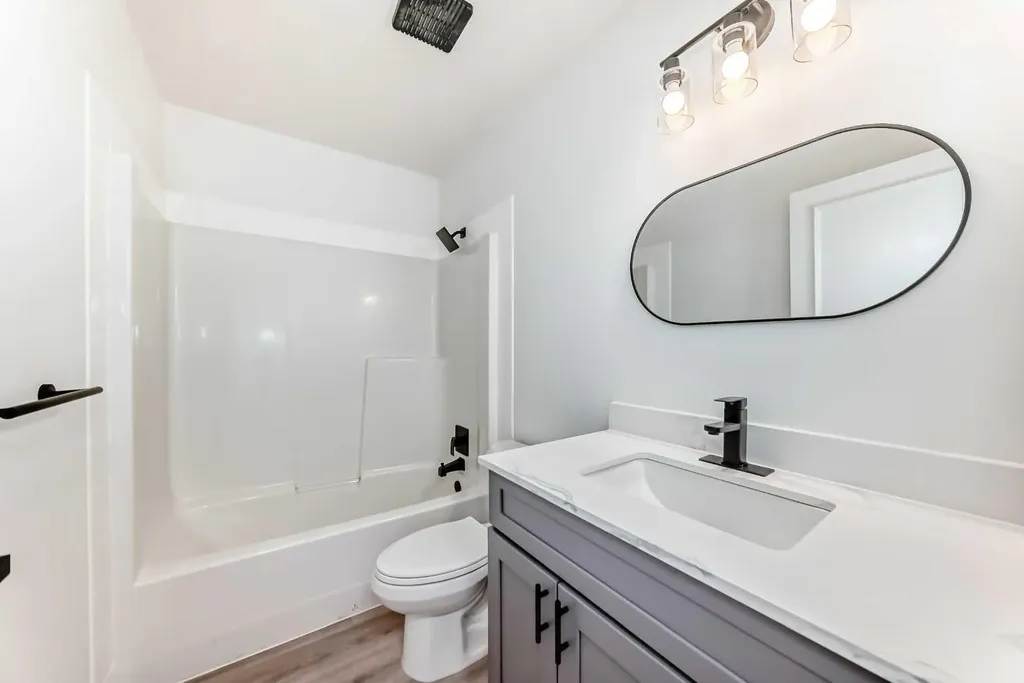 228 Woodside Crescent NW Airdrie AB T4B 2G8
