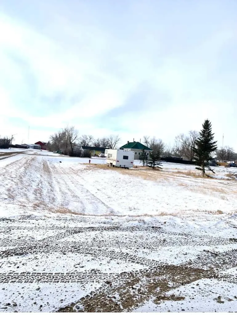 Tbd 5th Suffield AB T0J 2N0
