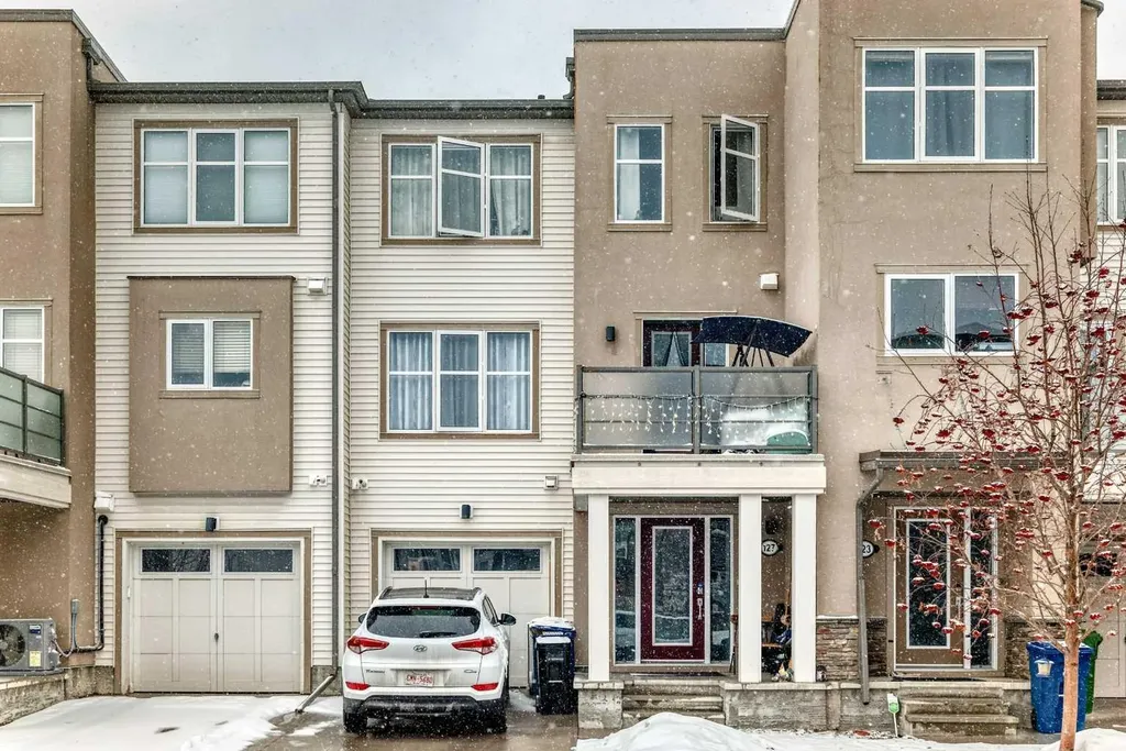 127 Windford Gardens SW Airdrie AB T4B 4A5
