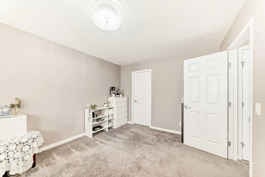 127 Windford Gardens SW Airdrie AB T4B 4A5