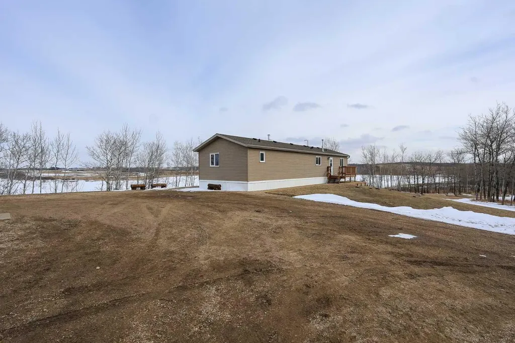39204 Range Road232.5 Rural Lacombe County AB T0C 0B0