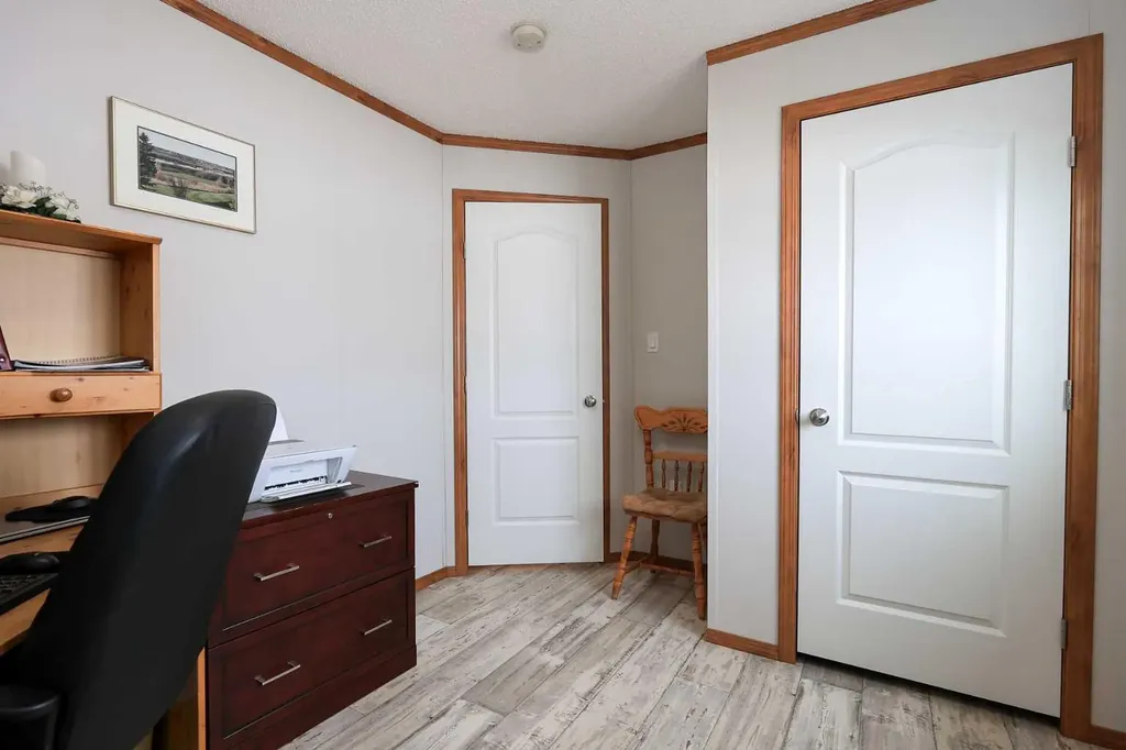 39204 Range Road232.5 Rural Lacombe County AB T0C 0B0