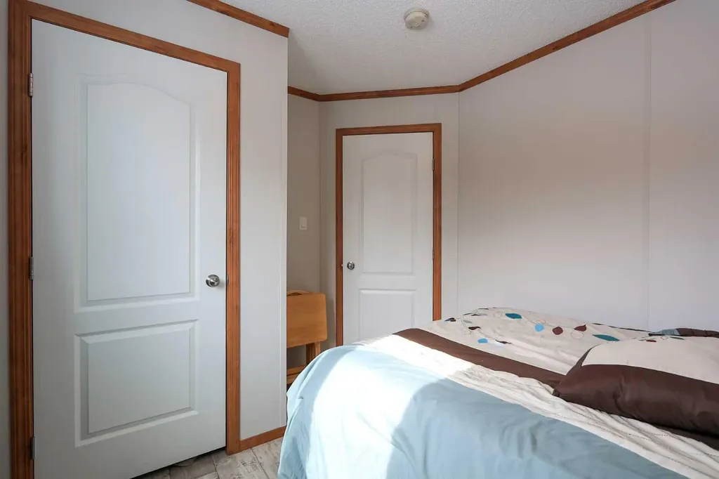 39204 Range Road232.5 Rural Lacombe County AB T0C 0B0