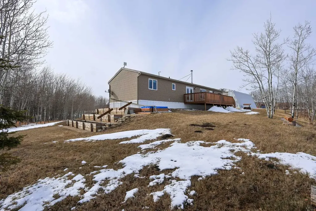 39204 Range Road232.5 Rural Lacombe County AB T0C 0B0