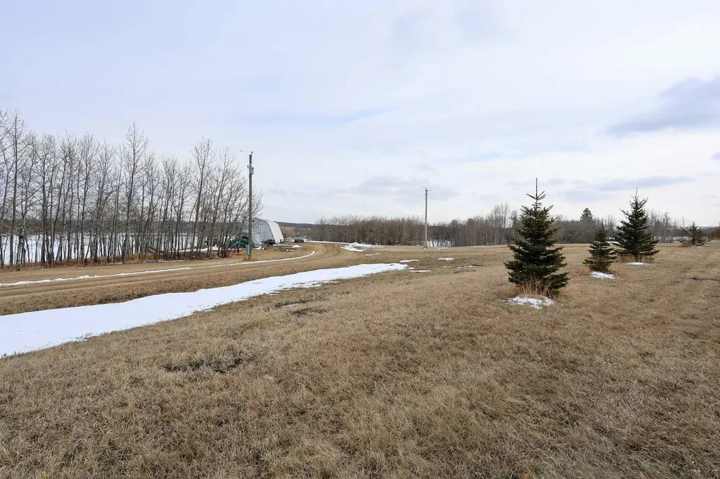 39204 Range Road232.5 Rural Lacombe County AB T0C 0B0