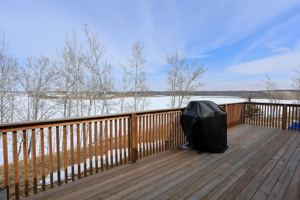 39204 Range Road232.5 Rural Lacombe County AB T0C 0B0