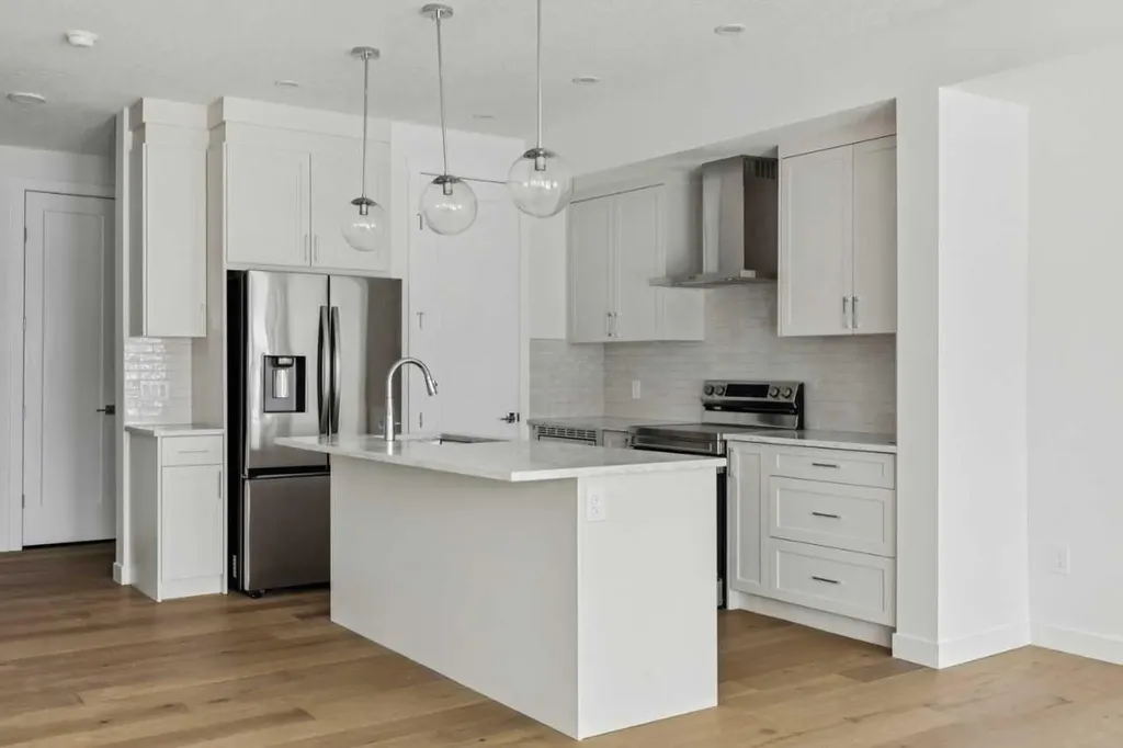 25 Linden Place Rural Red Deer County AB T4E 3C4
