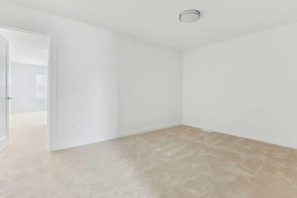 25 Linden Place Rural Red Deer County AB T4E 3C4