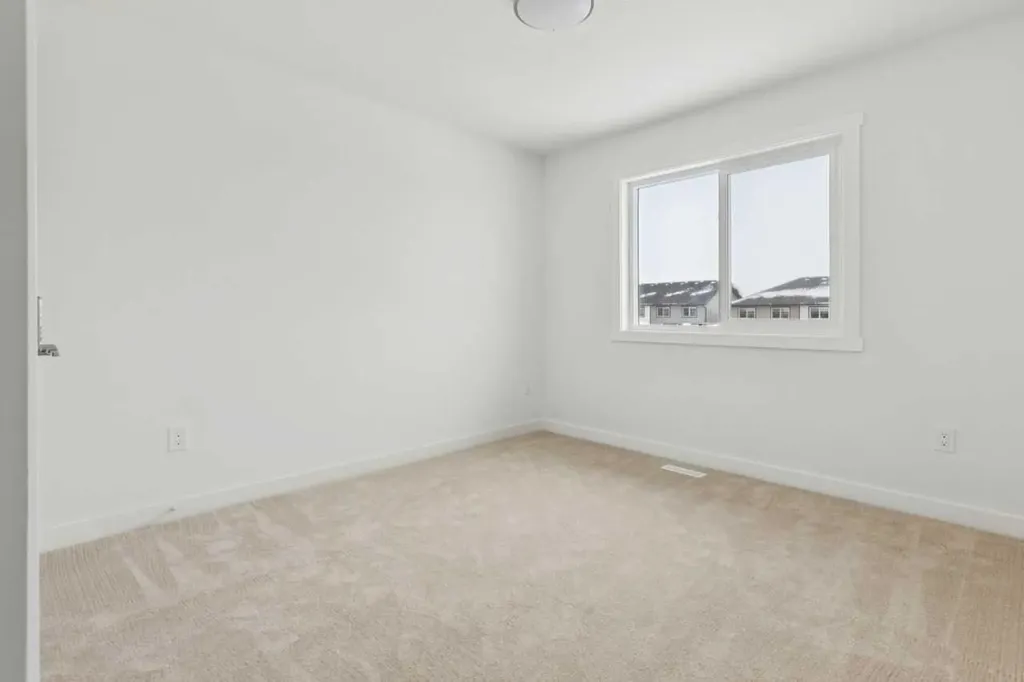25 Linden Place Rural Red Deer County AB T4E 3C4