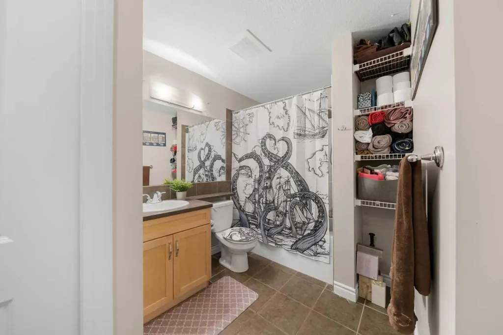 60 Royal Oak Plaza NW Calgary AB T3G 0A7