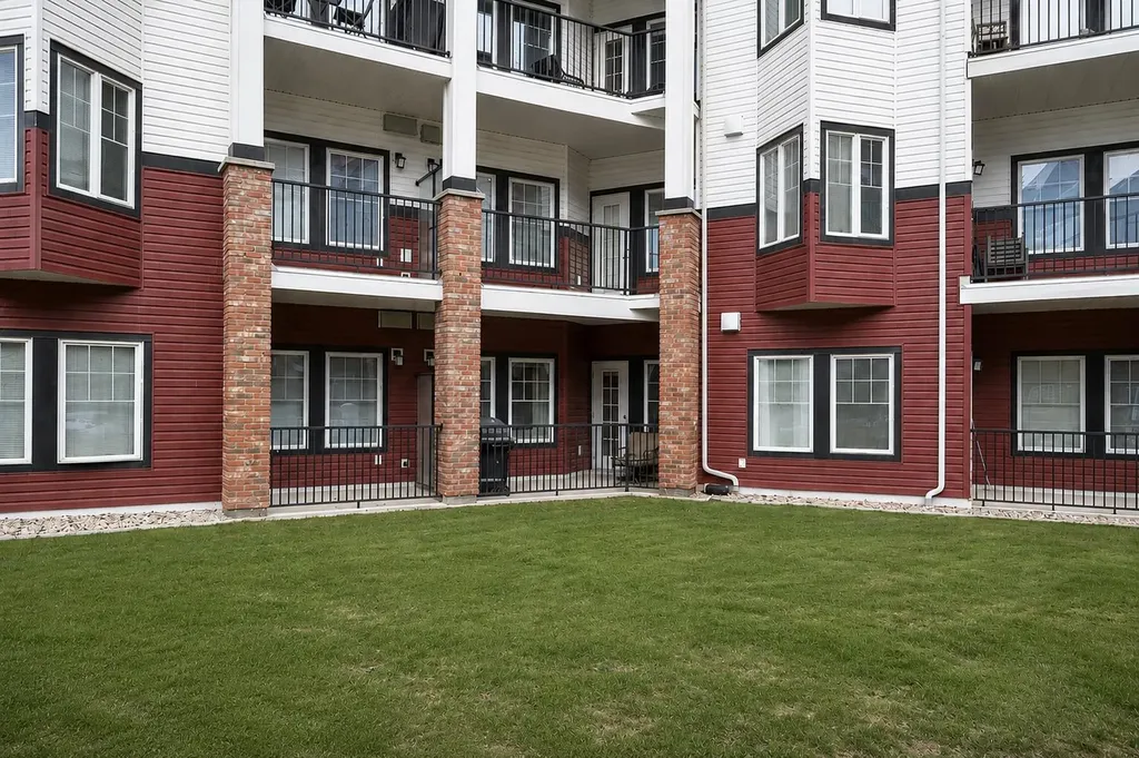 60 Royal Oak Plaza NW Calgary AB T3G 0A7