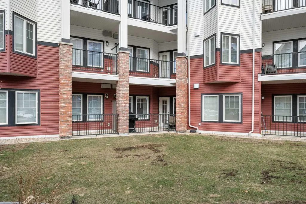60 Royal Oak Plaza NW Calgary AB T3G 0A7
