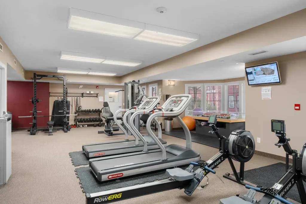 60 Royal Oak Plaza NW Calgary AB T3G 0A7