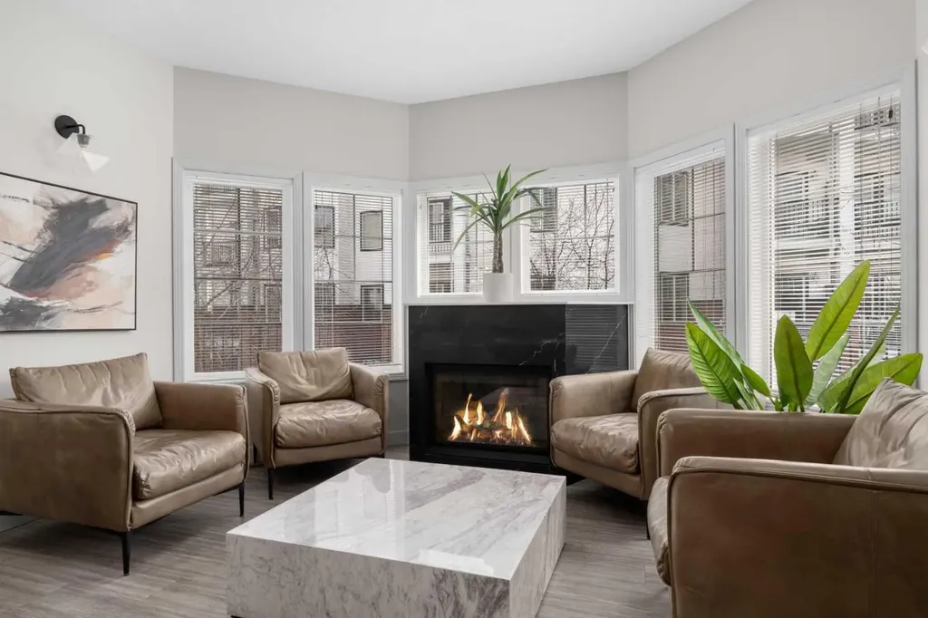 60 Royal Oak Plaza NW Calgary AB T3G 0A7