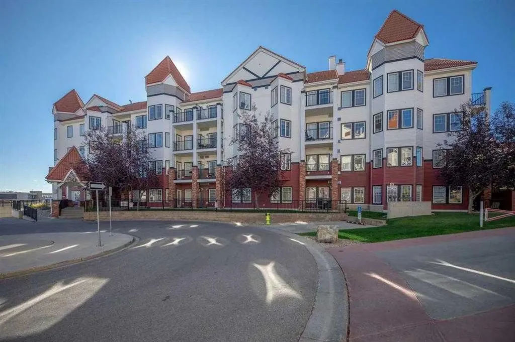 60 Royal Oak Plaza NW Calgary AB T3G 0A7