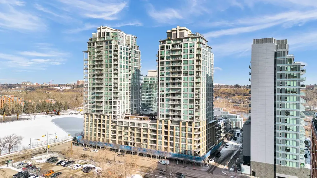 222 Riverfront Avenue SW Calgary AB T2P 0X2