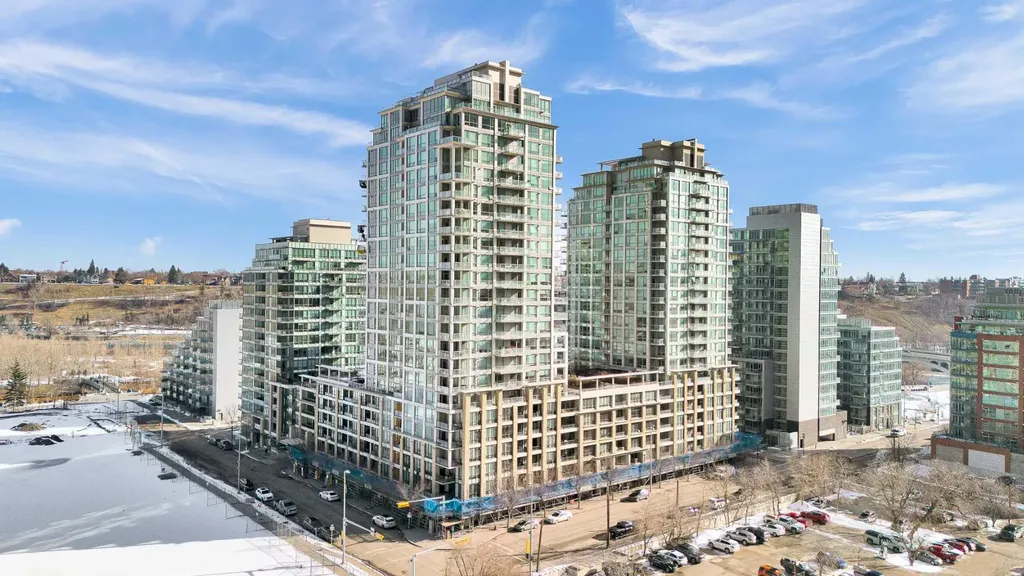 222 Riverfront Avenue SW Calgary AB T2P 0X2