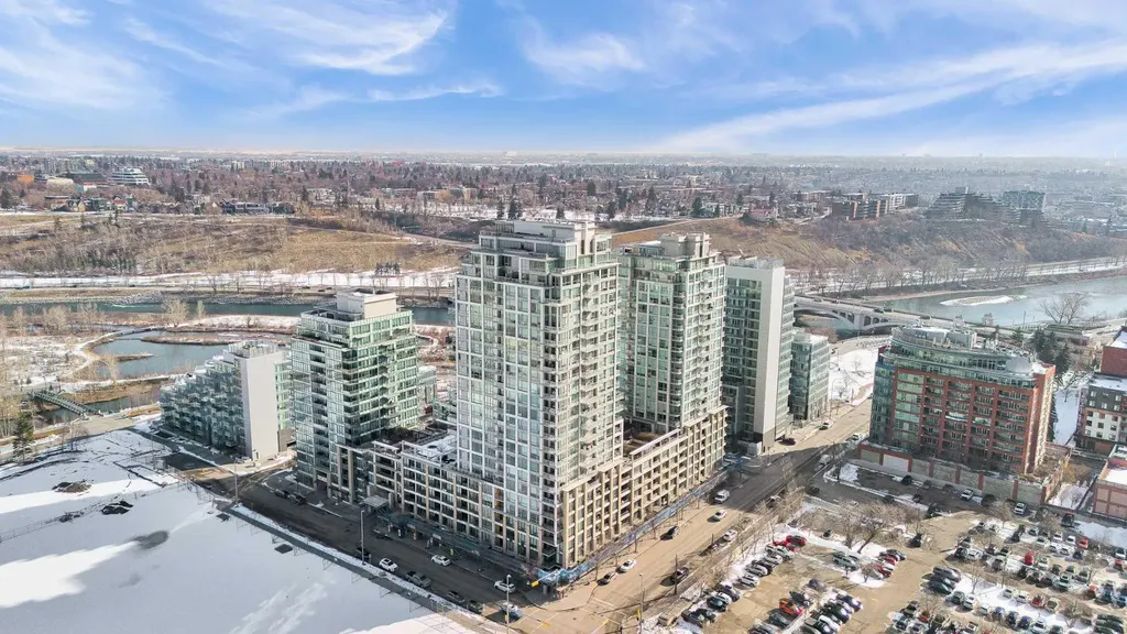 222 Riverfront Avenue SW Calgary AB T2P 0X2