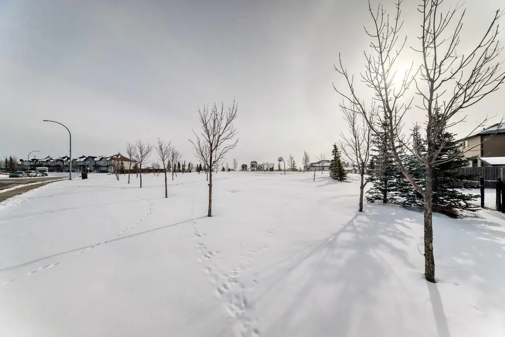 9275 Saddlebrook Drive NE Calgary AB T3J 5M5