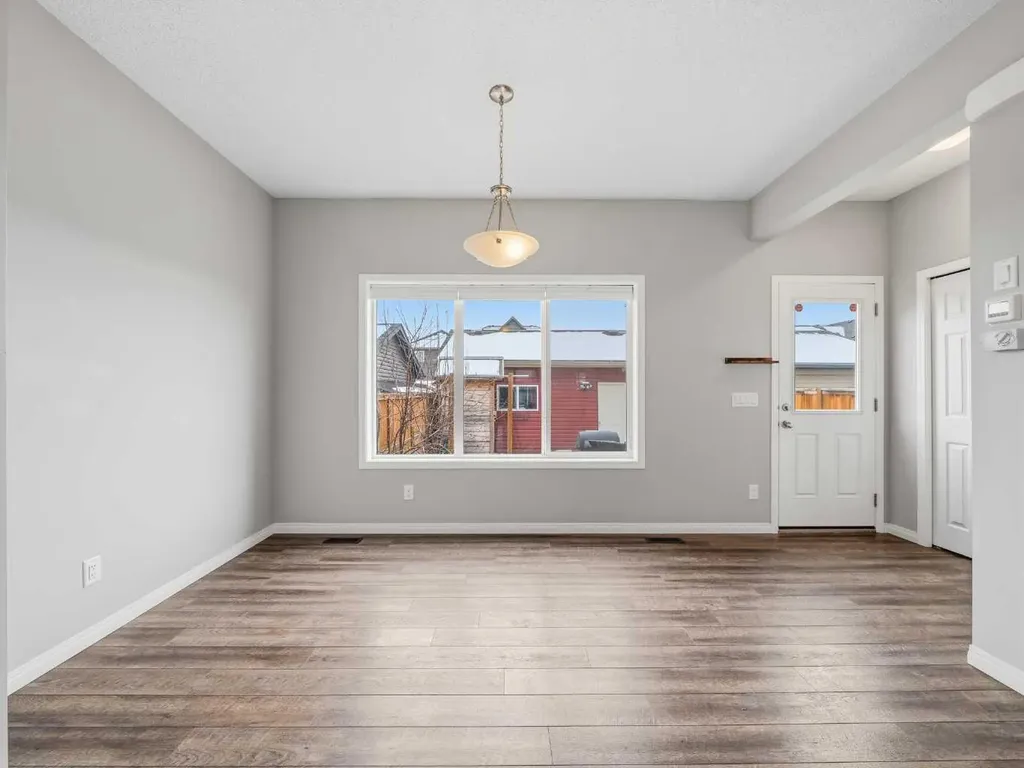 89 Walgrove Rise SE Calgary AB T2X4E9