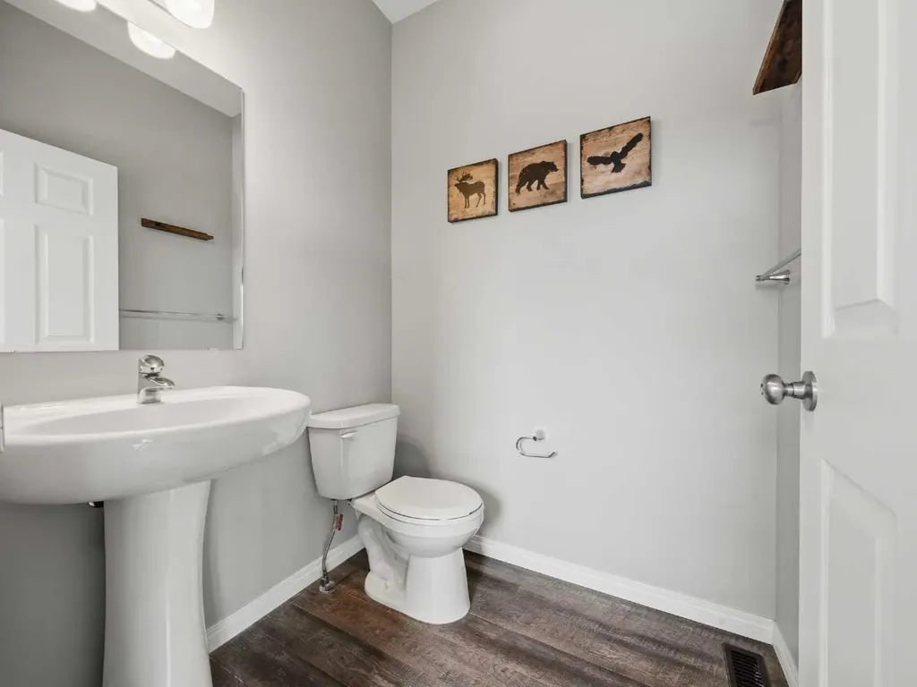 89 Walgrove Rise SE Calgary AB T2X4E9