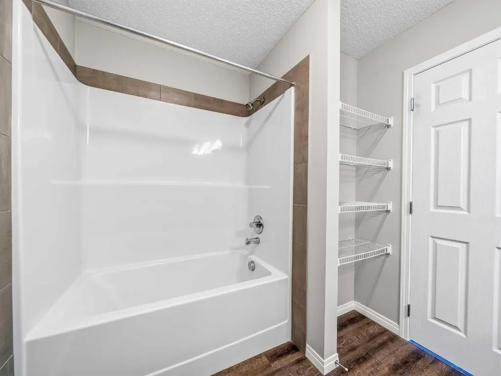 89 Walgrove Rise SE Calgary AB T2X4E9