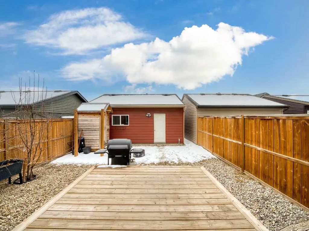 89 Walgrove Rise SE Calgary AB T2X4E9