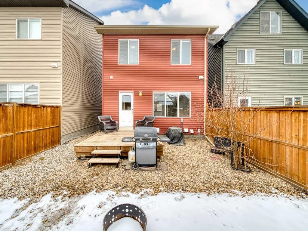 89 Walgrove Rise SE Calgary AB T2X4E9