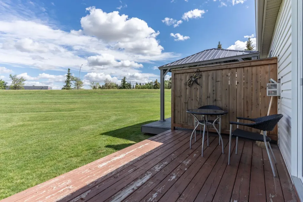 4539 69 Street Camrose AB T4V 5B3