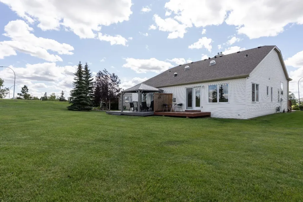 4539 69 Street Camrose AB T4V 5B3
