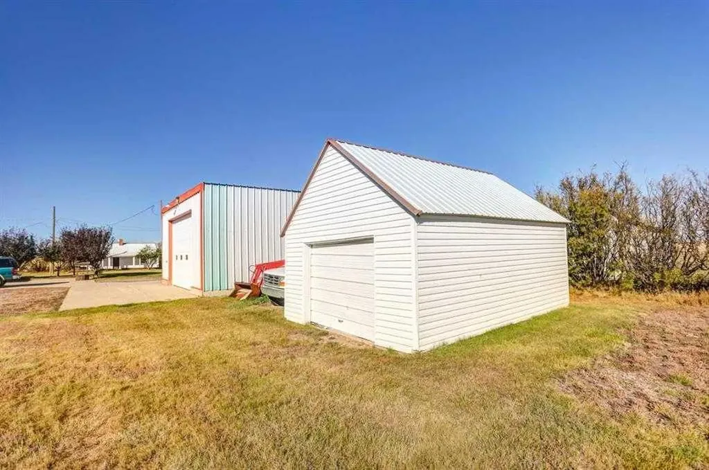 134004 Range Road 223 Rural Vulcan County AB T0L 0N0