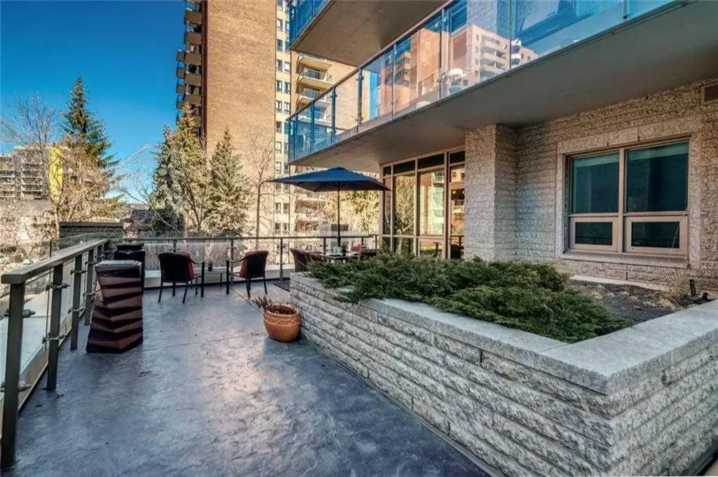 701 3 Avenue SW Calgary AB T2P 5R3
