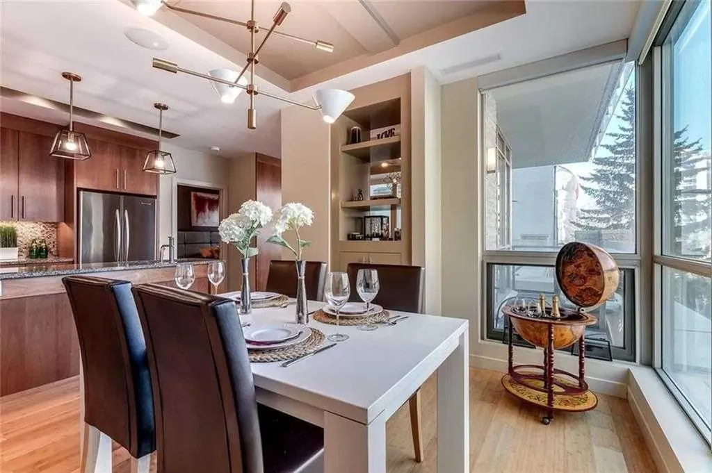 701 3 Avenue SW Calgary AB T2P 5R3