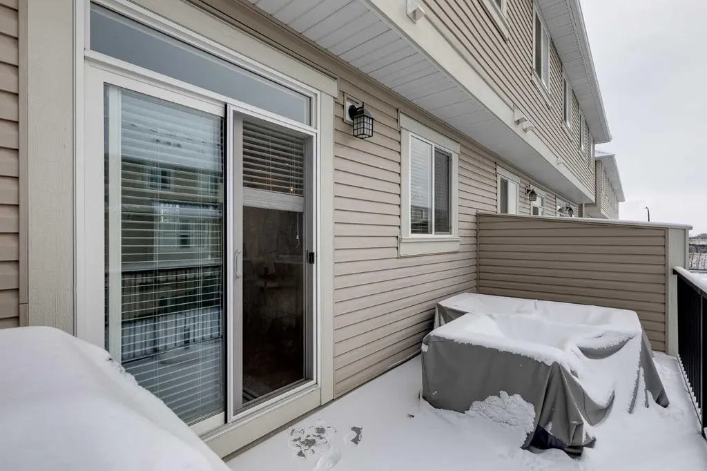 237 South Point Park SW Airdrie AB T4B 5G8