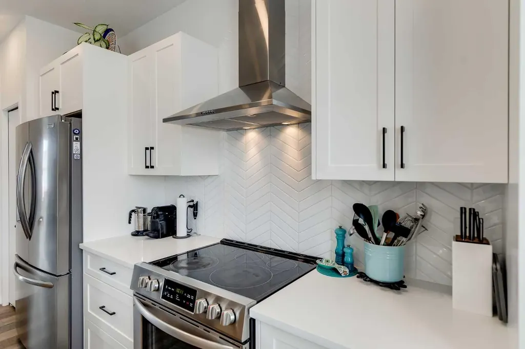 237 South Point Park SW Airdrie AB T4B 5G8