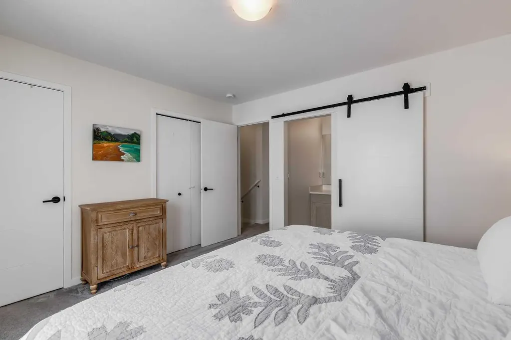 237 South Point Park SW Airdrie AB T4B 5G8