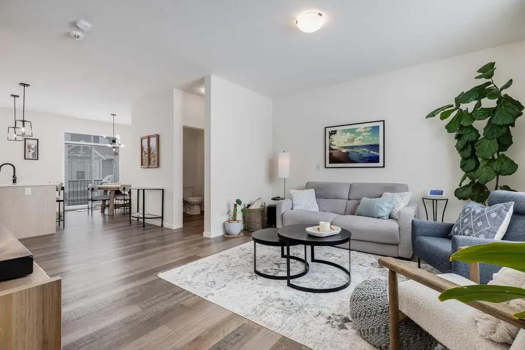 237 South Point Park SW Airdrie AB T4B 5G8