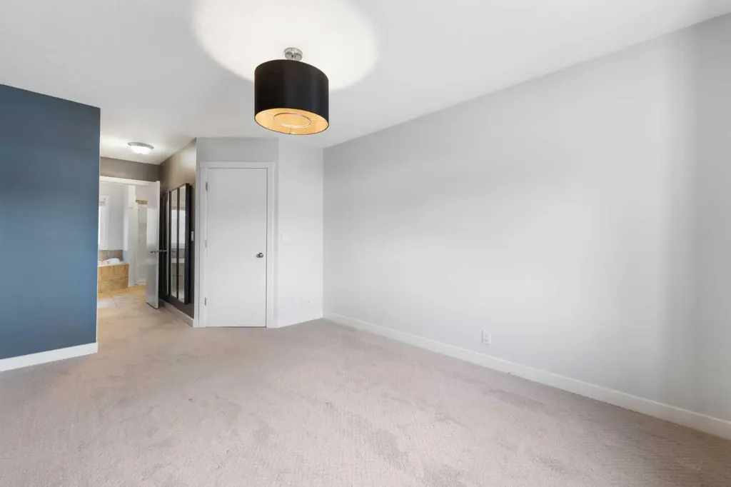 1620 27 Avenue SW Calgary AB T2T 1G6