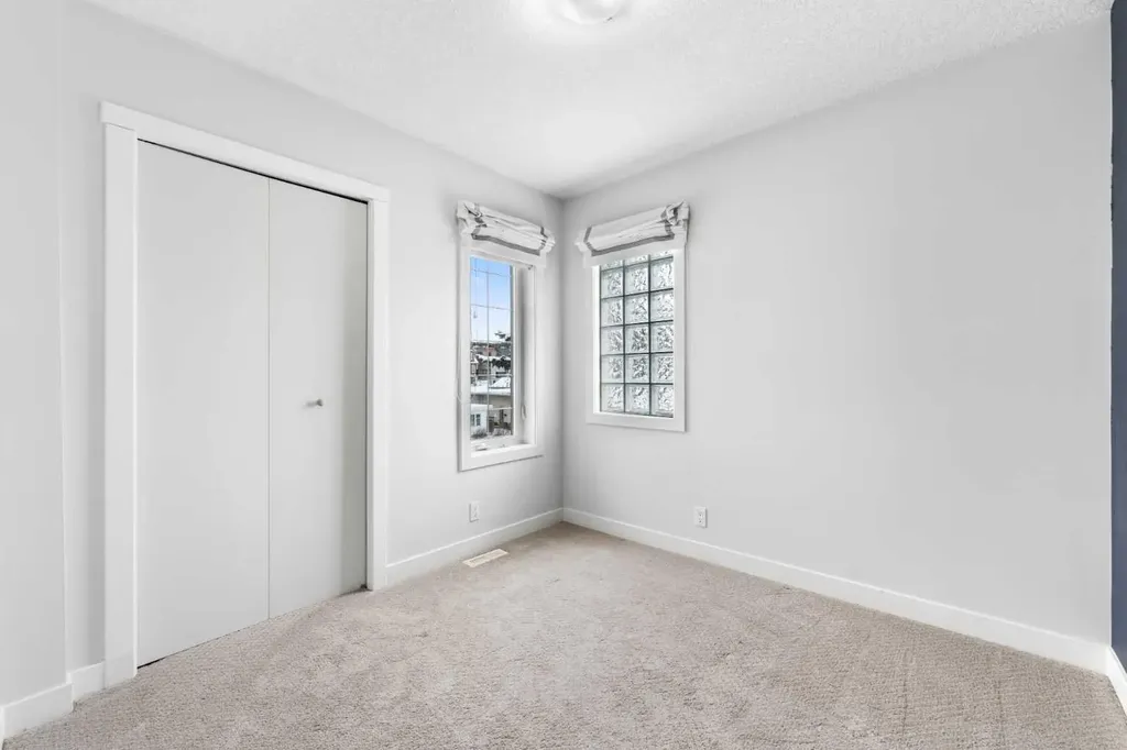 1620 27 Avenue SW Calgary AB T2T 1G6