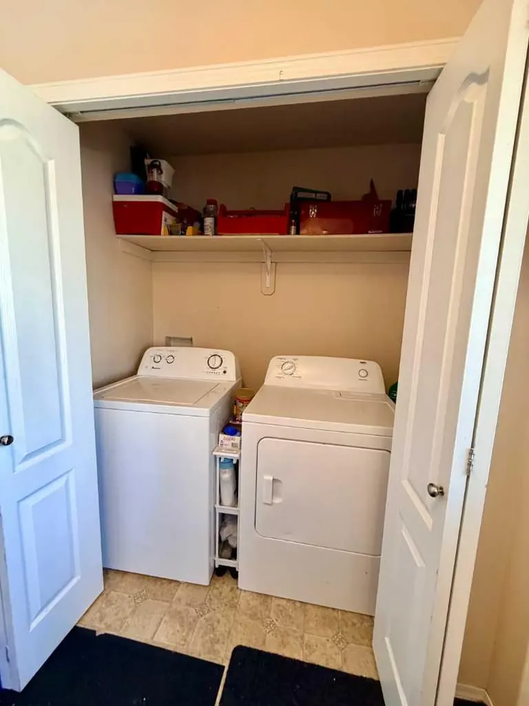 4506 45 Avenue Close Rocky Mountain House AB T4T 1W8
