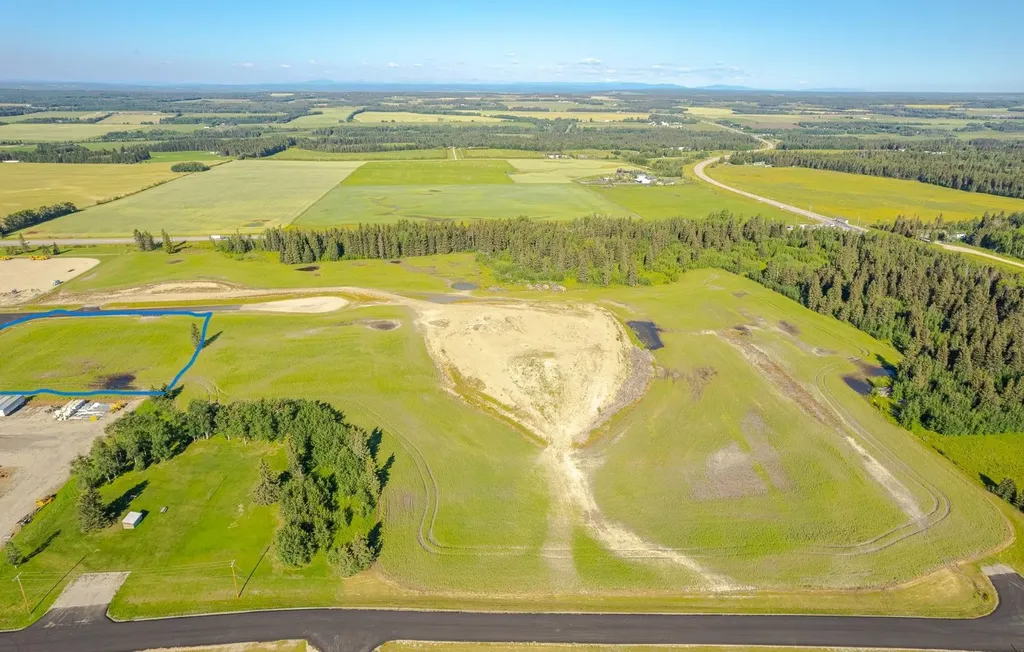 32532 Range Road 42 Rural Mountain View County AB T0M 1X0