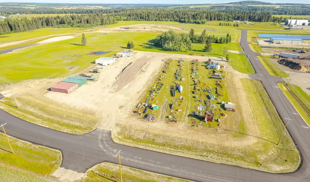 32532 Range Road 42 Rural Mountain View County AB T0M 1X0