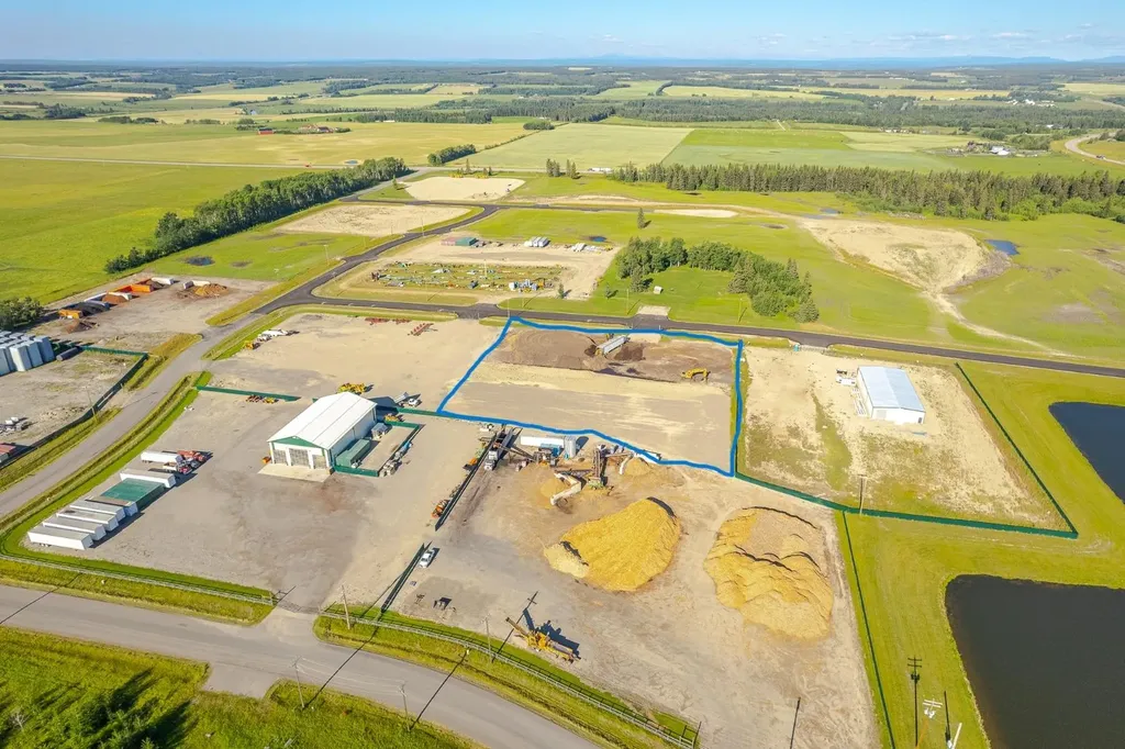 32532 Range Road 42 Rural Mountain View County AB T0M 1X0
