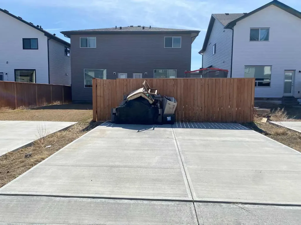 959 Miners Boulevard W Lethbridge AB T1J 5T8