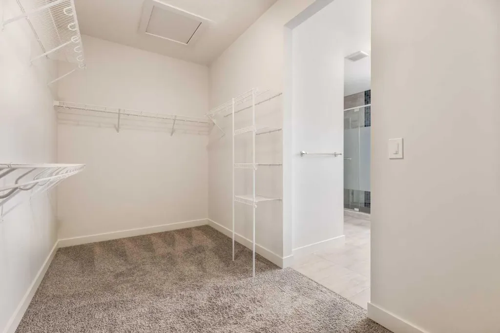 142 Cranbrook Park SE Calgary AB T3M 3C2