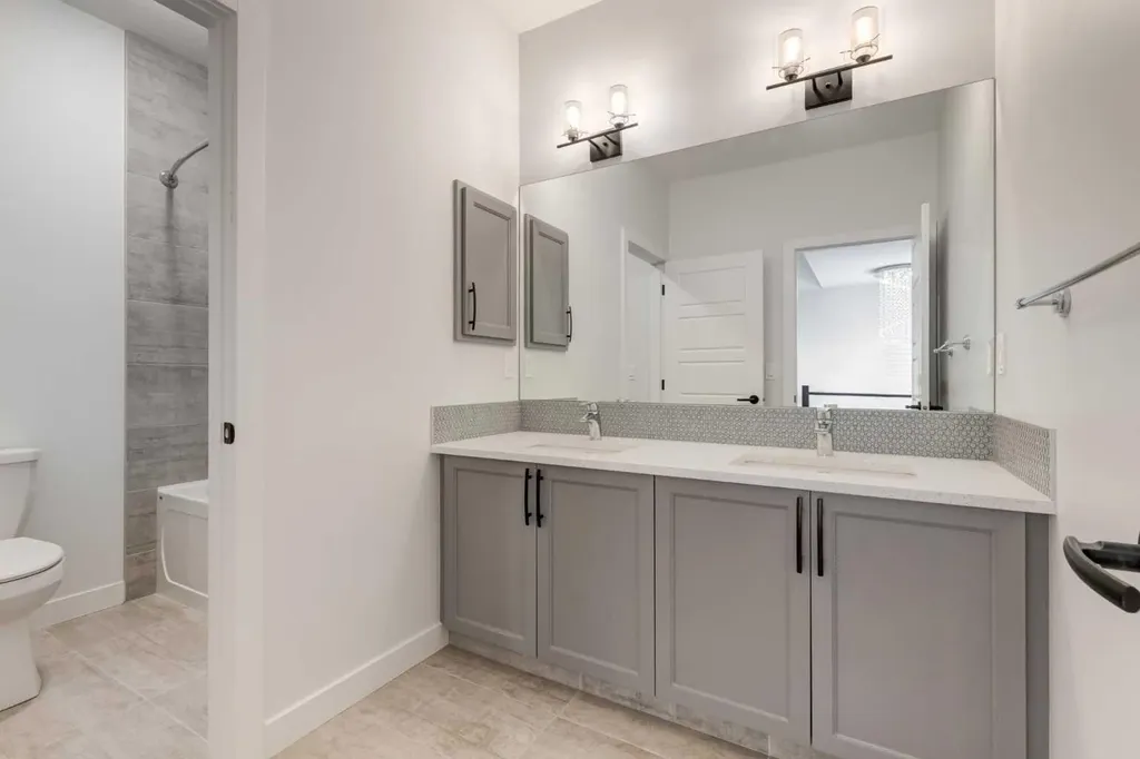 142 Cranbrook Park SE Calgary AB T3M 3C2