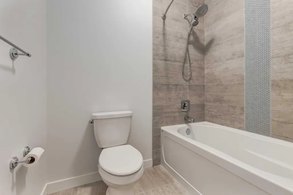 142 Cranbrook Park SE Calgary AB T3M 3C2